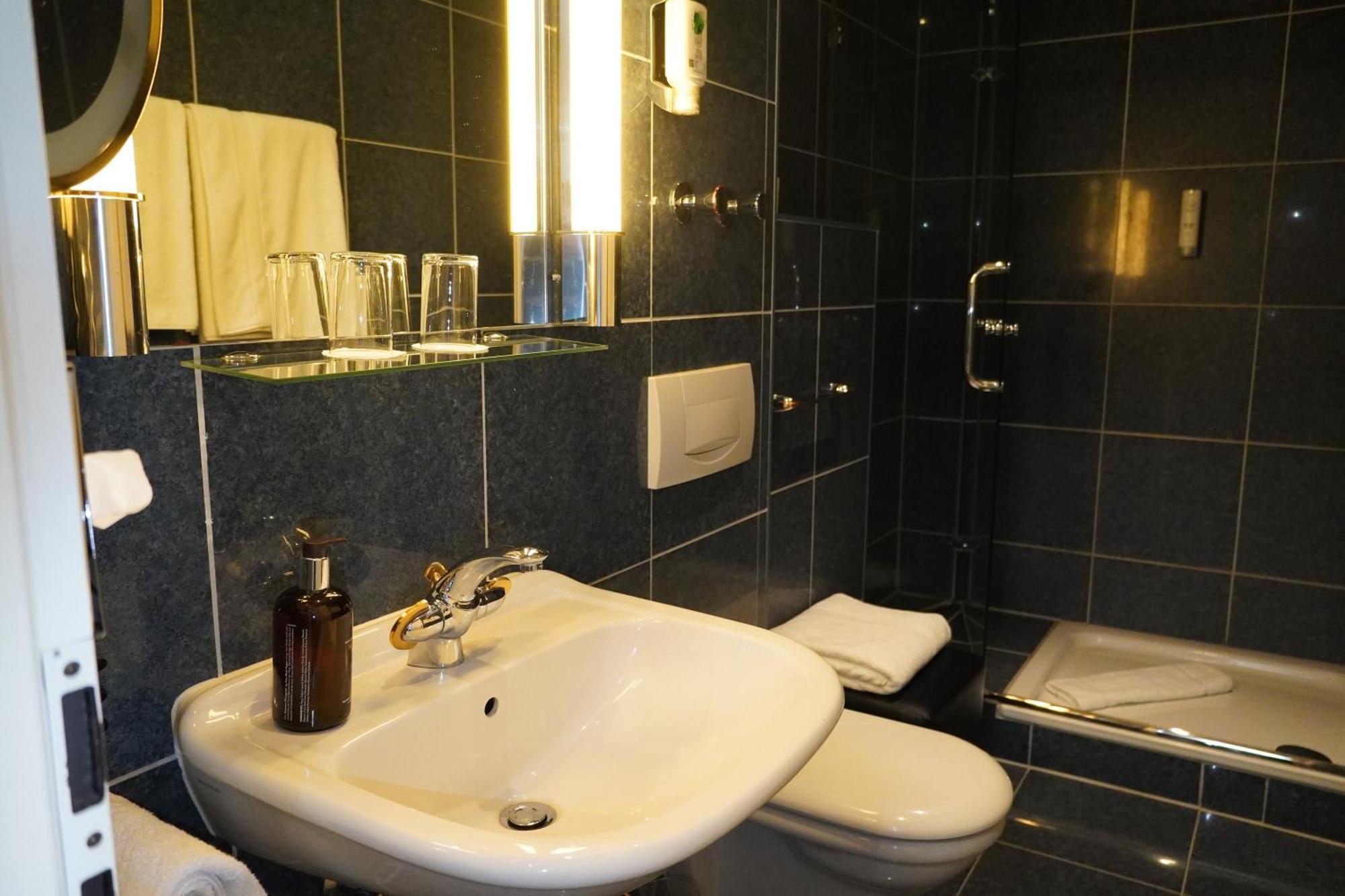 City Hotel Frankfurt Bad Vilbel Quarto foto